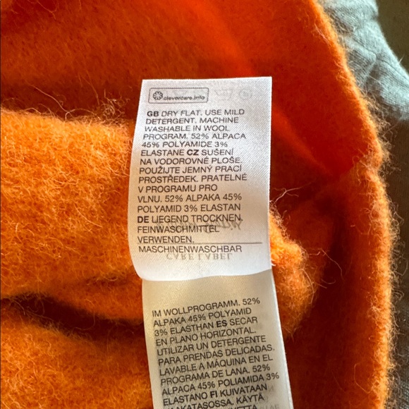 & Other Stories Vibrant Orange Short Sleeve Sweater - Picture 3 of 4